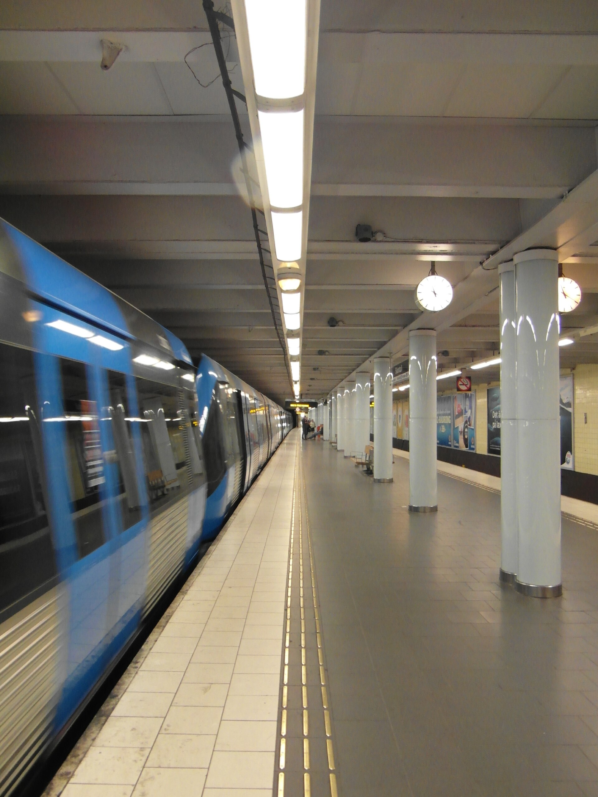 Green line platform at Skanstull metro station in Stockholm