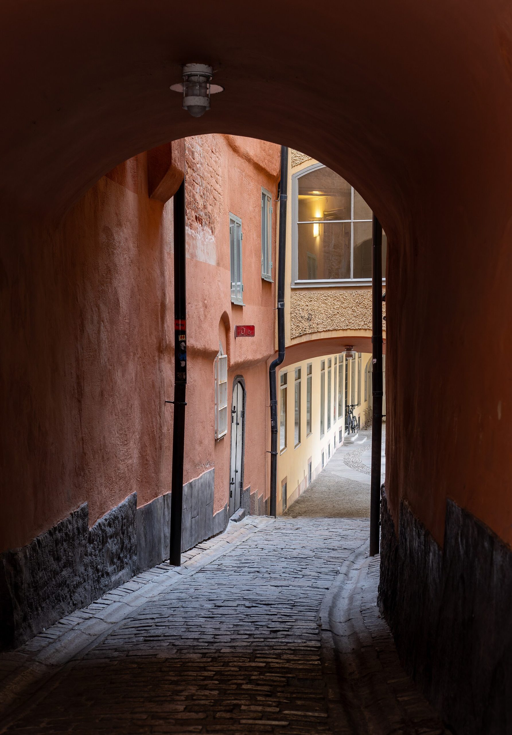 Building underpass on Kolmätargränd in Gamla stan, Stockholm
