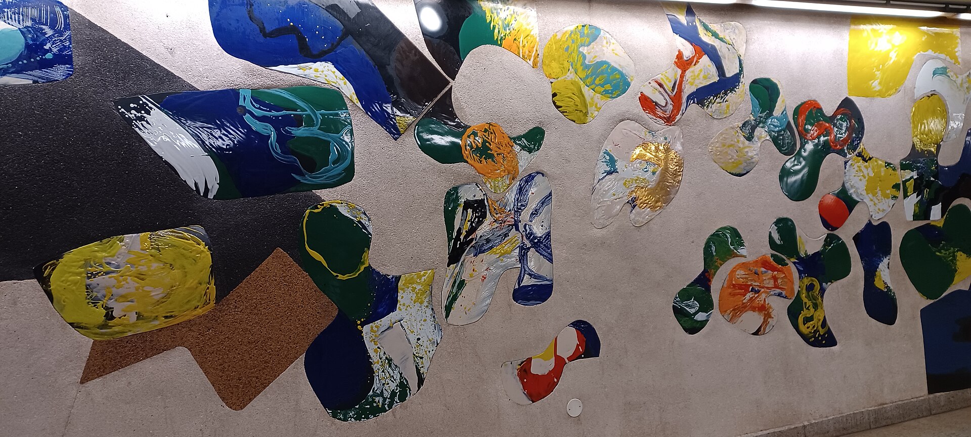 Art at Slussen metro station, Stockholm (1) 01.jpg — illustrating How Does Cycling Work in Stockholm? Lanes, Rules and Bikes