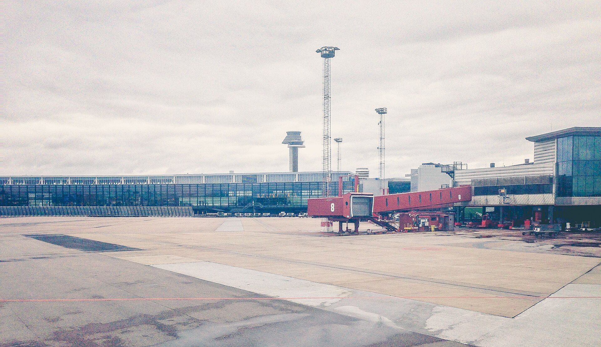 Stockholm Arlanda Airport Tower (18546122785).jpg — illustrating What Is the Arlanda Express, and What Are the Alternatives?