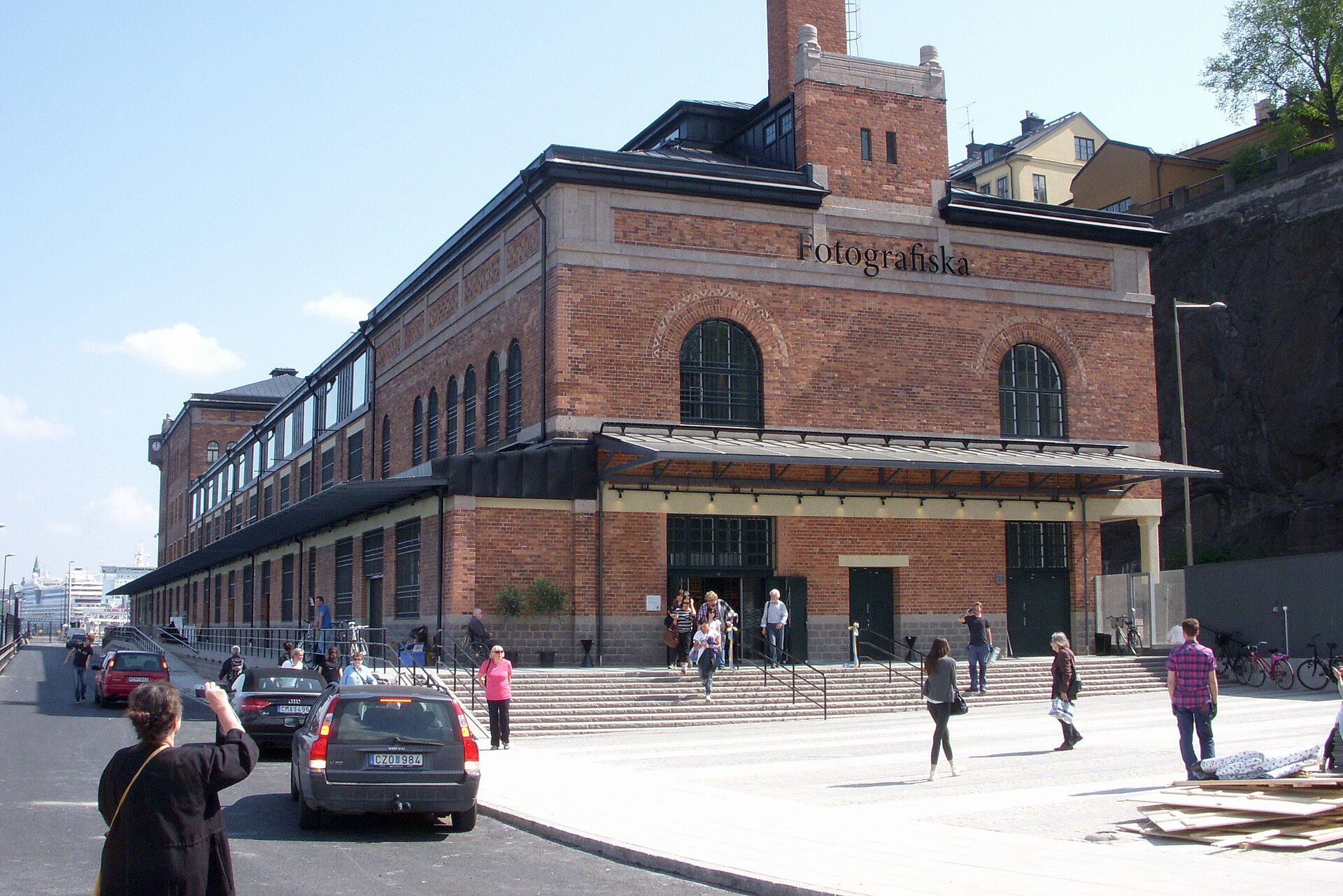 Fotografiska 2010a.jpg — illustrating What Is Fotografiska? Stockholm's Photography Museum Explained